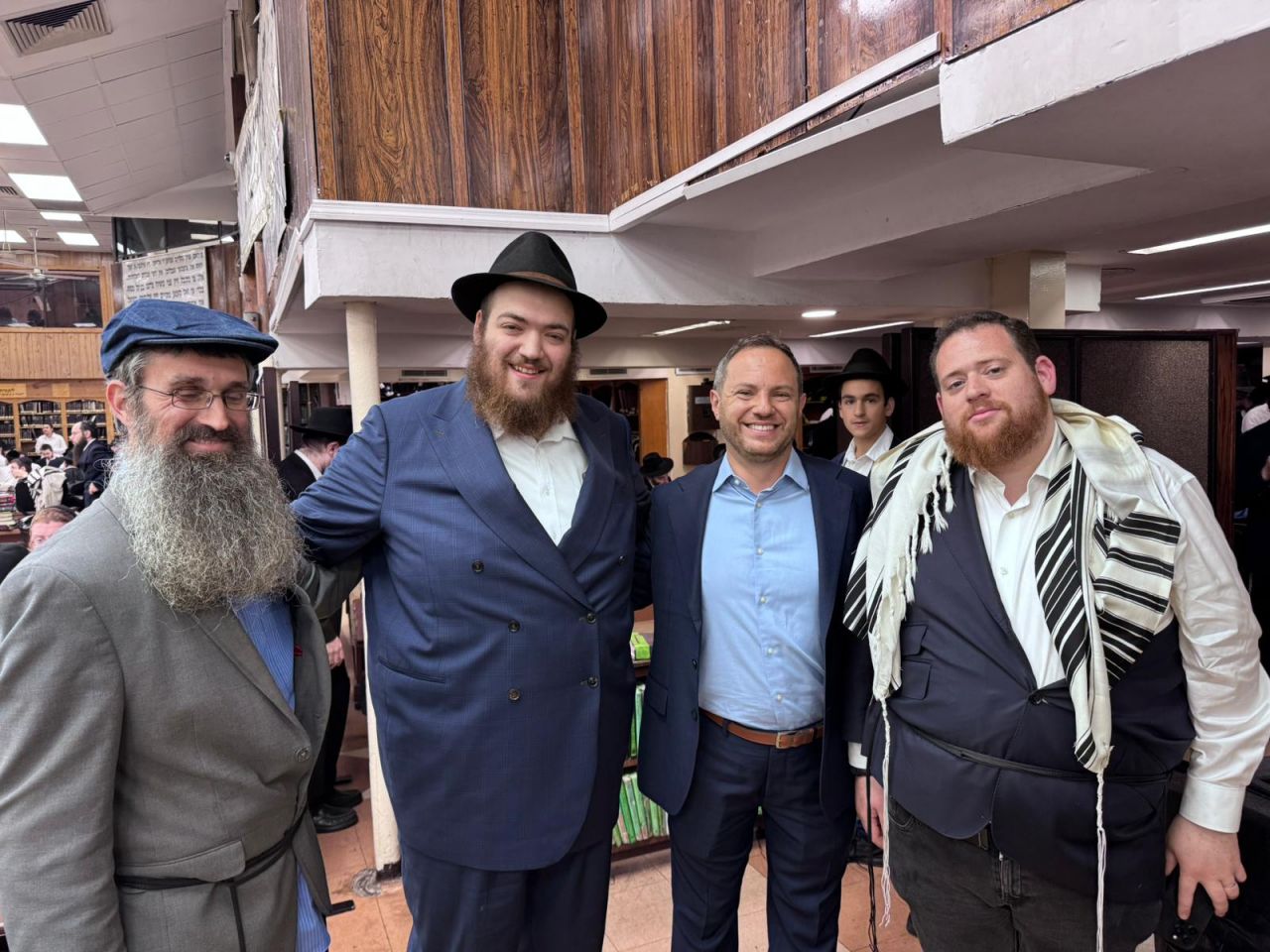 הגלריה השבועית - שבוע פרשת חוקת בלק ב-770
